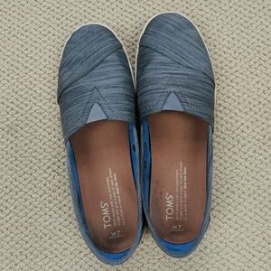 TOMS: Avalon Slip-On in Blue/Grey Stripe Nylon, 7